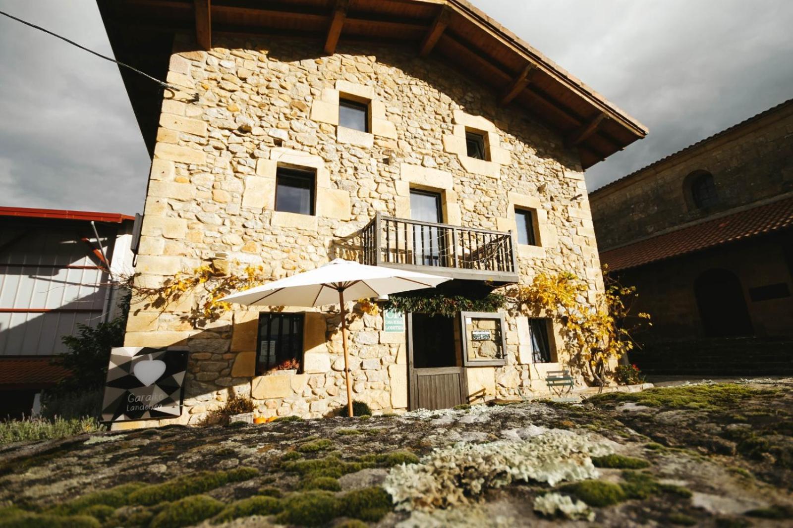 Hotel Garaiko Landetxea Durango Exterior foto